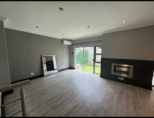 3 BEDROOM DUPLEX RENTED IN BRYANSTON